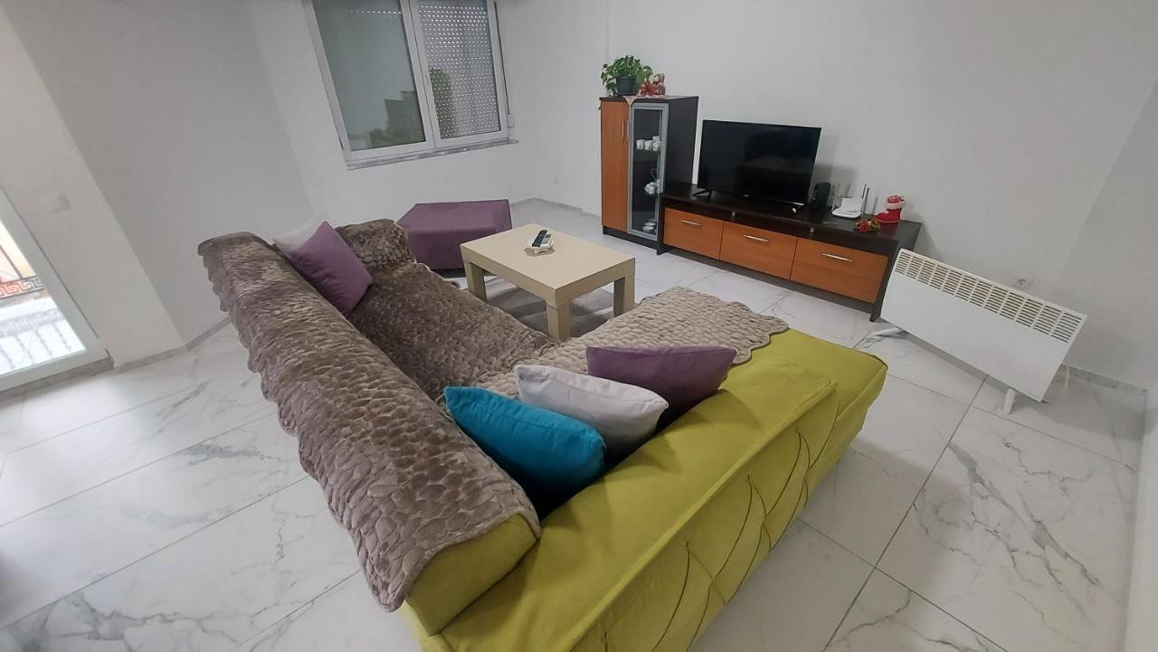 Xxl Apartments City Centar Bitola Esterno foto