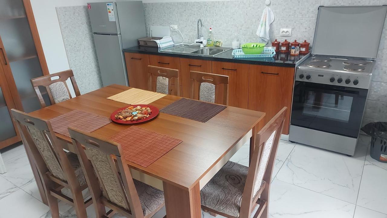 Xxl Apartments City Centar Bitola Esterno foto